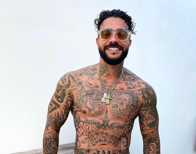 Расходимся: 4 доказательства того, что роман Тимати и Саши Дони &ndash; фейк 