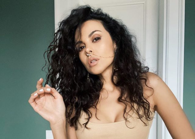 Секреты, чтобы не переедать: Настя Каменских поделилась правилами похудения