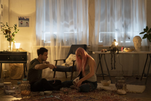 Вдохновившись треками Mary Gu и Дани Милохина: новый киноальманах о трудностях взросления 