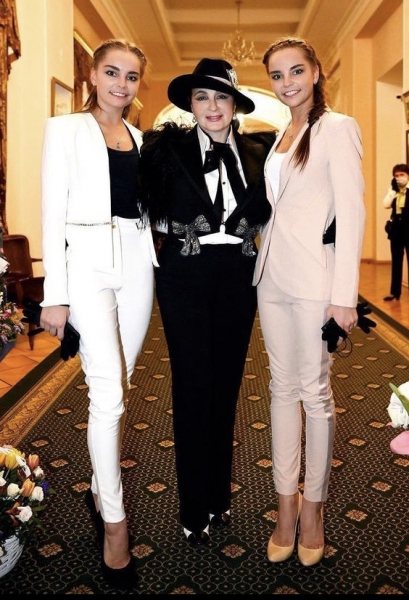 «Вы как смеете подводить народ?»: Ирина Винер-Усманова рассказала, как уговорила сестер Авериных остаться в спорте