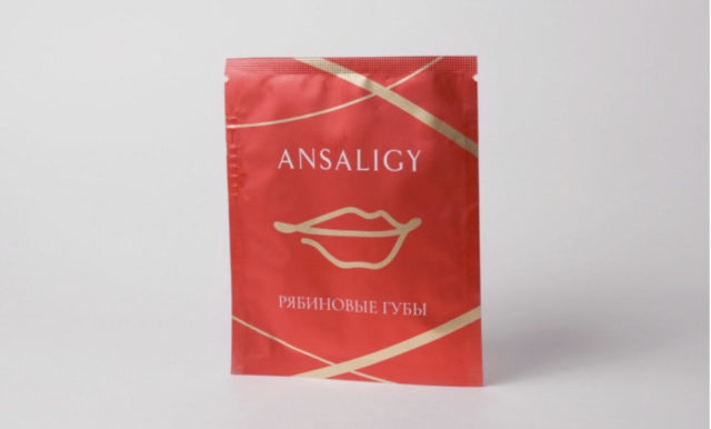 Для холодов: топ питательных масок для губ