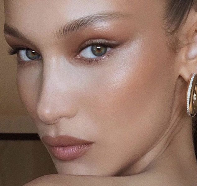 Домашний уход: как использовать оливковое масло для кожи и волос