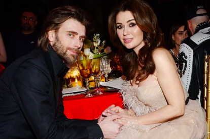 «Хотела сделать сюрприз»: Анастасия Заворотнюк вышла на связь с Андреем Малаховым