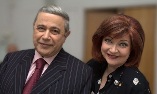 Назвали в честь дедушки: возлюбленная Евгения Петросяна объяснила значение имени их сына 