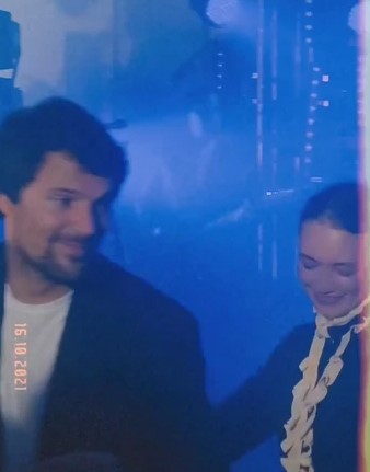 Не скрываются: Козловский и Акиньшина показали чувства на публике