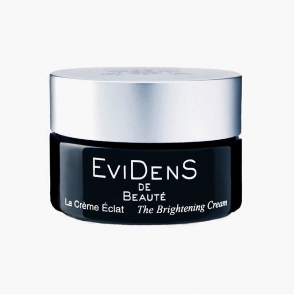 От морщин и акне: что такое фуллерен и почему он работает