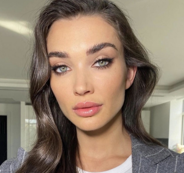 От воспалений и морщин: что такое ниацинамид и как он работает