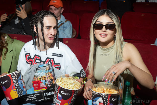 Перестали скрываться: Дина Саева и брат Элджея показали первые совместные кадры из Парижа