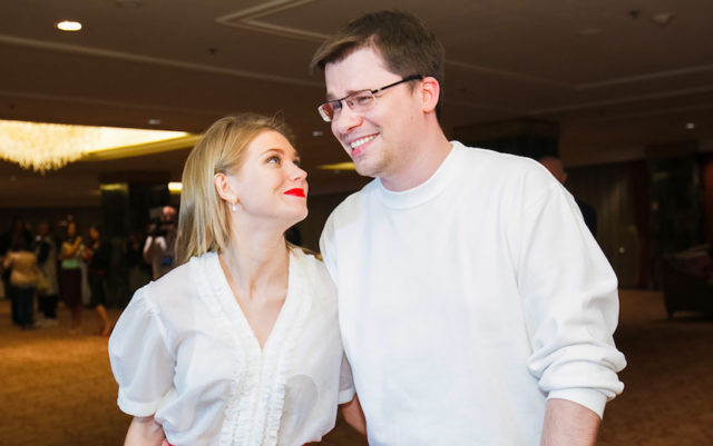 «Поэтому развожусь»: Гарик Харламов пошутил о расставании с Кристиной Асмус