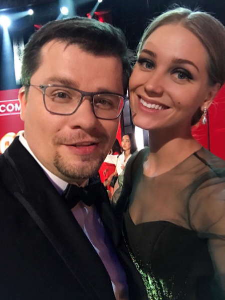 «Поэтому развожусь»: Гарик Харламов пошутил о расставании с Кристиной Асмус