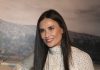 «Помолодела на 20 лет»: новый выход Деми Мур вызвал восторг фанатов