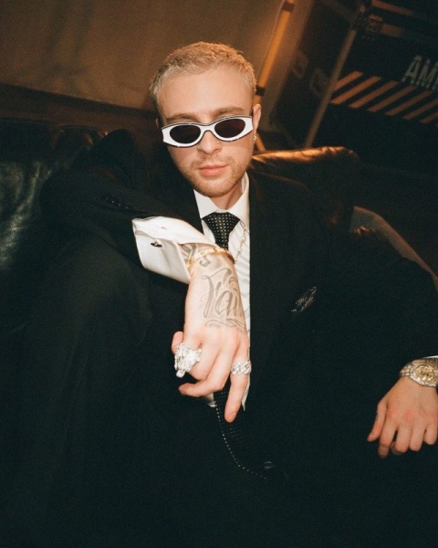 После скандального расставания: Егор Крид публично поддержал Валю Карнавал, но получил резкий ответ