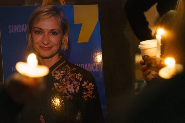 После страшной трагедии: Алек Болдуин встретился с мужем погибшей на съёмках операторши