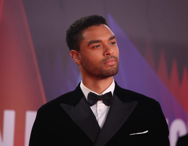 Редкие кадры: Реге Пейдж на красной дорожке со своей девушкой