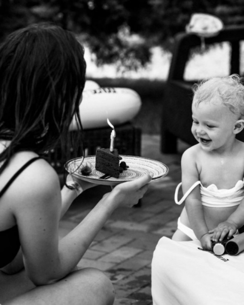 «У меня нормальная роль папы»: Павел Табаков рассказал о воспитании дочки