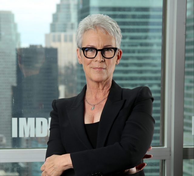 Звезда &laquo;Хэллоуина&raquo; Джейми Ли Кертис показала трансгендерную дочь после смены пола 