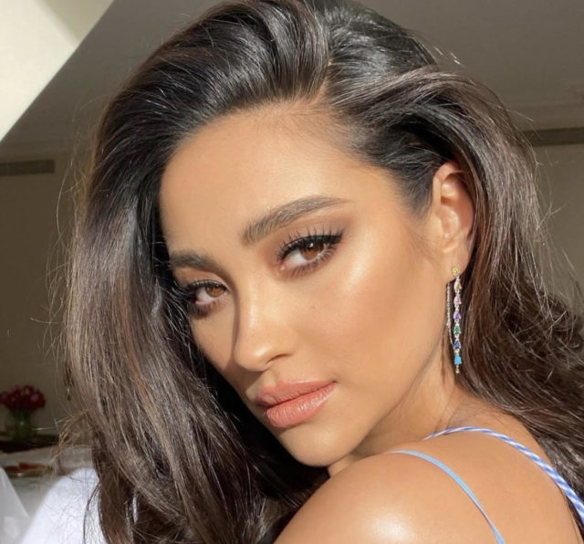 Для классной укладки: три лайфхака для создания прикорневого объема 