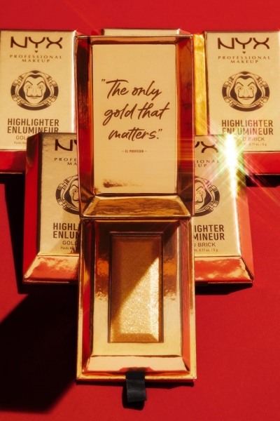 Достойна кражи: вышла косметика, посвященная сериалу «Бумажный Дом»