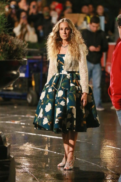 «Это моя последняя прогулка»: Сара Джессика Паркер прощается с ролью Кэрри Брэдшоу