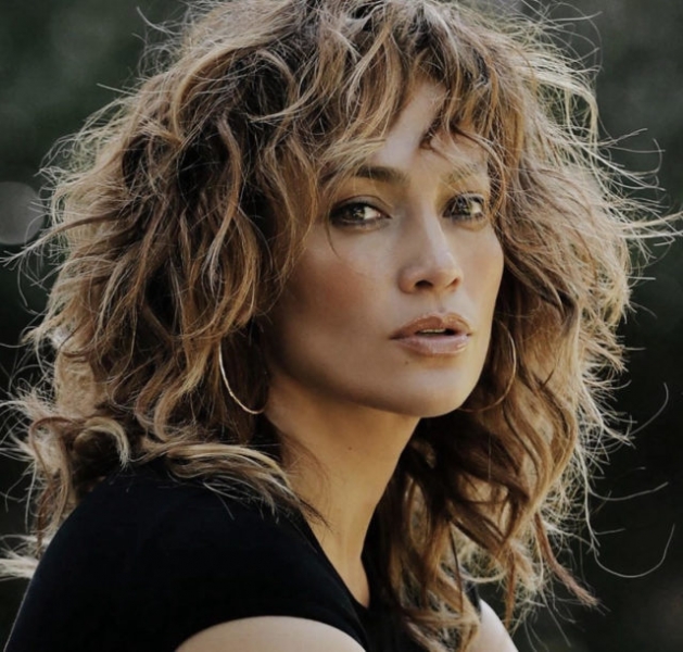 Каштановый цвет волос: как выбрать свой идеальный оттенок