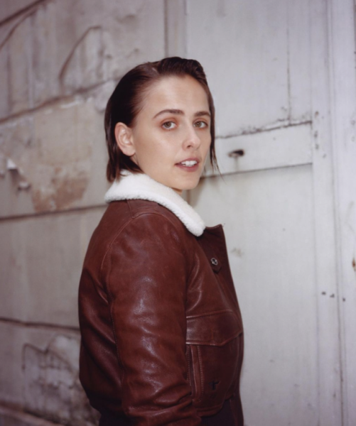 Они точно не близнецы? Редкие фотографии Тимоти Шаламе с сестрой Полин