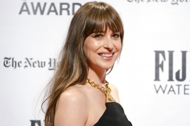 «Шикарная фигура»: фанаты Дакоты Джонсон в восторге от ее последнего выхода