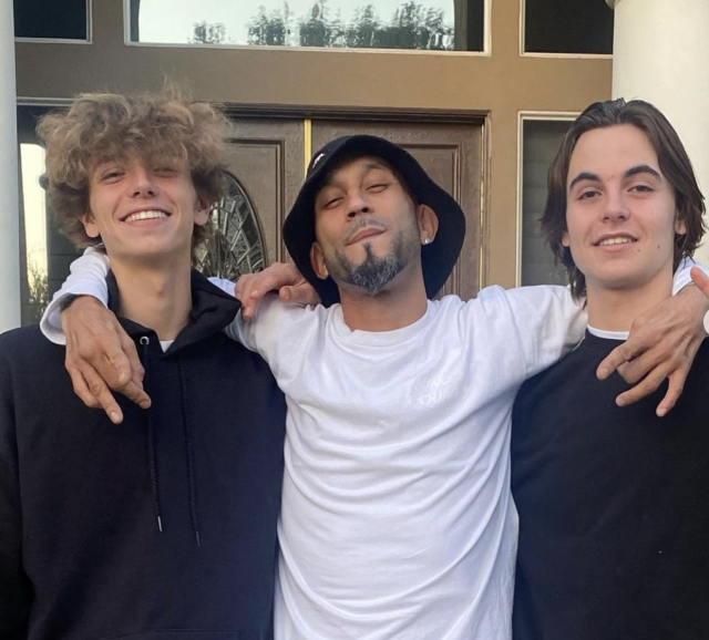 «У нее есть большая мечта»: почему Бритни Спирс и Сэм Асгари торопятся со свадьбой?