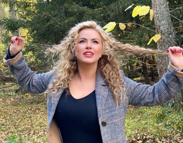 Заморозила свои яйцеклетки: Анна Семенович готовится к рождению ребенка