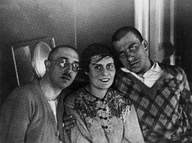 Без глянца: необычные факты о Владимире Маяковском