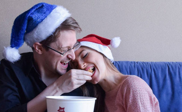 Сноуден получит российское гражданство