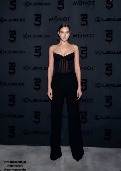 Трудно дышать: дерзкий выход Ирины Шейк в прозрачном корсете