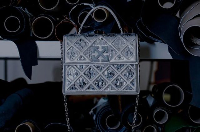 Wishlist: сумка от Вирджил Абло, вдохновленная пирамидами Лувра 
