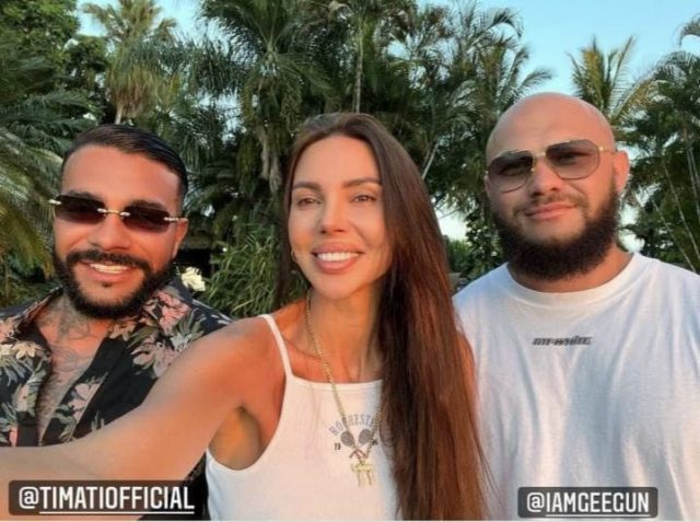 А как же Саша Дони? Тимати отдыхает в компании другой девушки