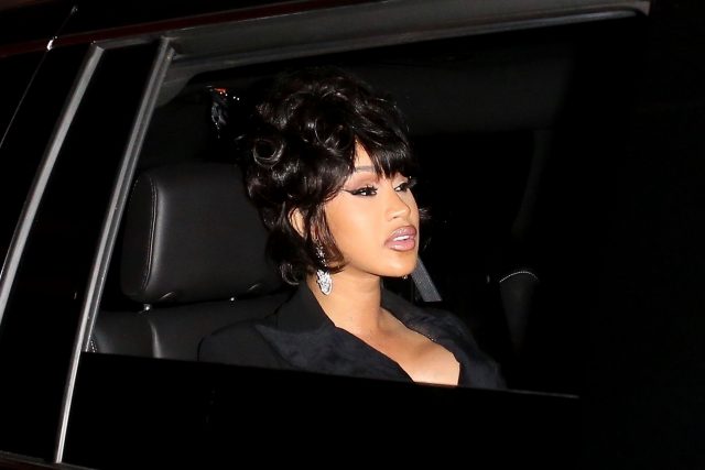 От Рианны до Граймс: кто вошел в список самых стильных звезд в 2021 году