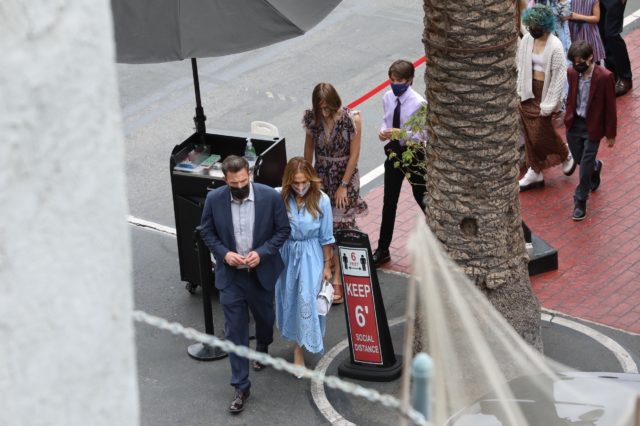 Старается для Бена и детей: Дженнифер Лопес откровенно рассказала о своих планах на 2022 год