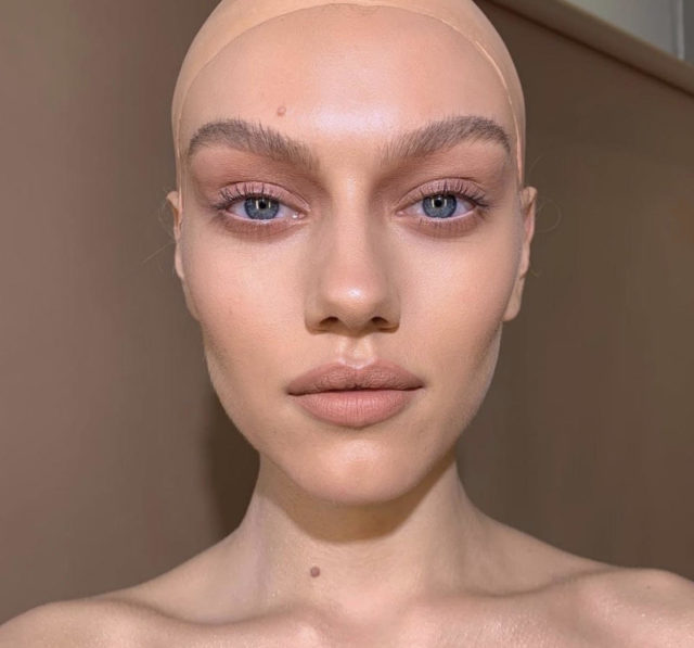 Тренд в пластике: что такое «подтяжка манекенщицы»