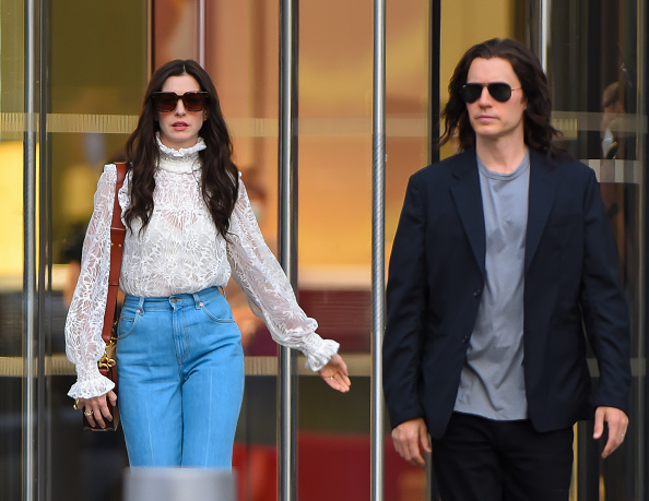 Звёздный состав: Джаред Лето и Энн Хэтэуэй в новом сериале 