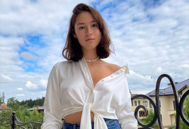 Дина Немцова намекнула, что собирается замуж