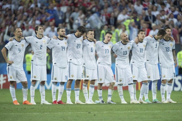 ФИФА запретила проведение футбольных матчей сборной на территории России