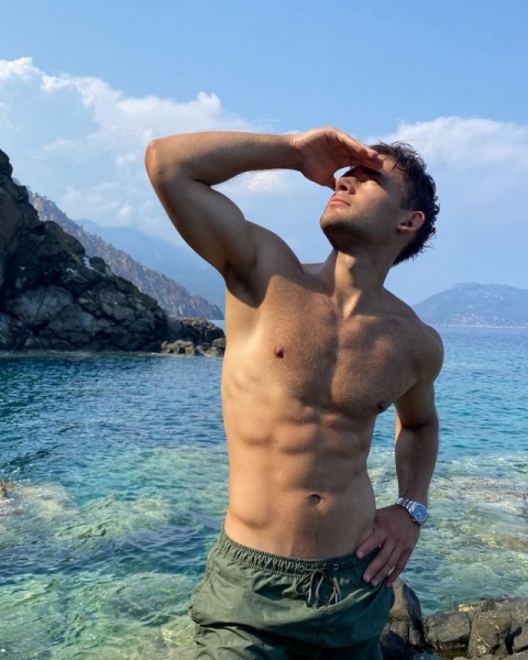 Новый «Холостяк»: кто стал новым героем шоу и что про него известно