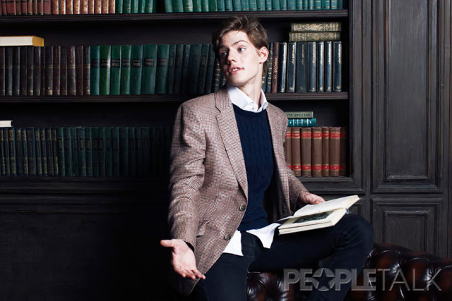 «Она веселая, энергичная и любознательная»: мама Павла Табакова рассказала про его годовалую дочь