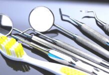 Когда необходима консультация детского стоматолога