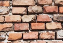 Как производится ремонт сирпичных и каменных кладок: этапы ремонта
