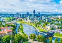 Как найти вакансии в Литве: ресурсы и стратегии поиска работы