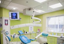 От чего зависит стоимость художественной реставрации зубов