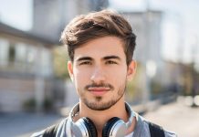 Почему популярно прослушивание музыки онлайн?