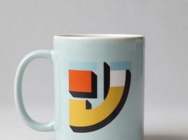 Сувенирная продукция с логотипом: мощный инструмент брендинга и маркетинга