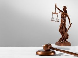 Коллекторы на пороге: могут ли у вас отобрать единственное жилье за долги в 2026 году?