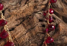 Украшения из натуральных камней: сила, стиль и индивидуальность