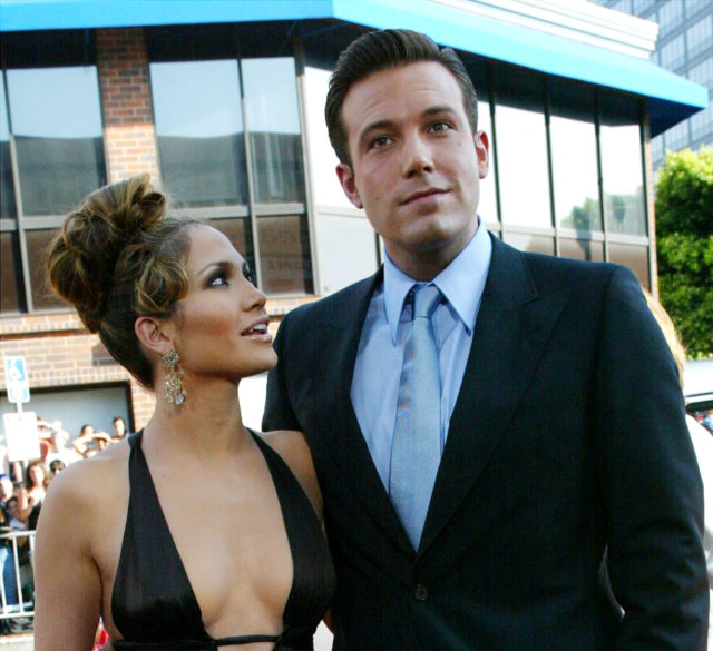 Астролог: раскол Дженнифер Лопес и Алекса Родригеса был определён звездами 